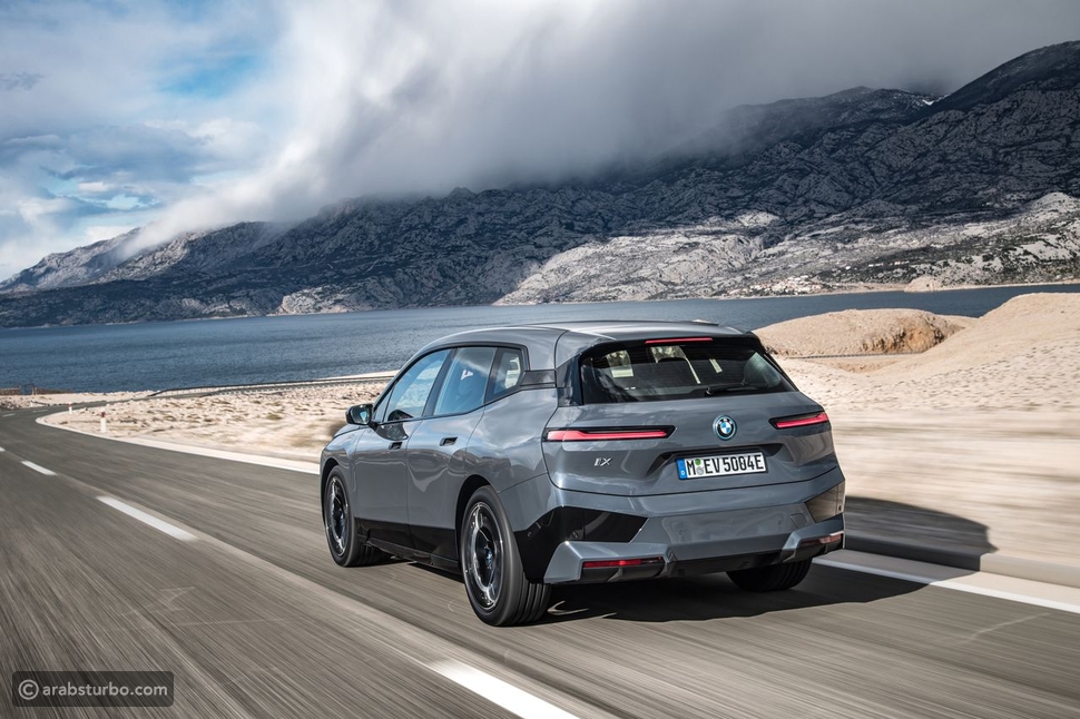BMW iX.. المواصفات والسعر وأبرز النقاط الجديدة لعام 2025